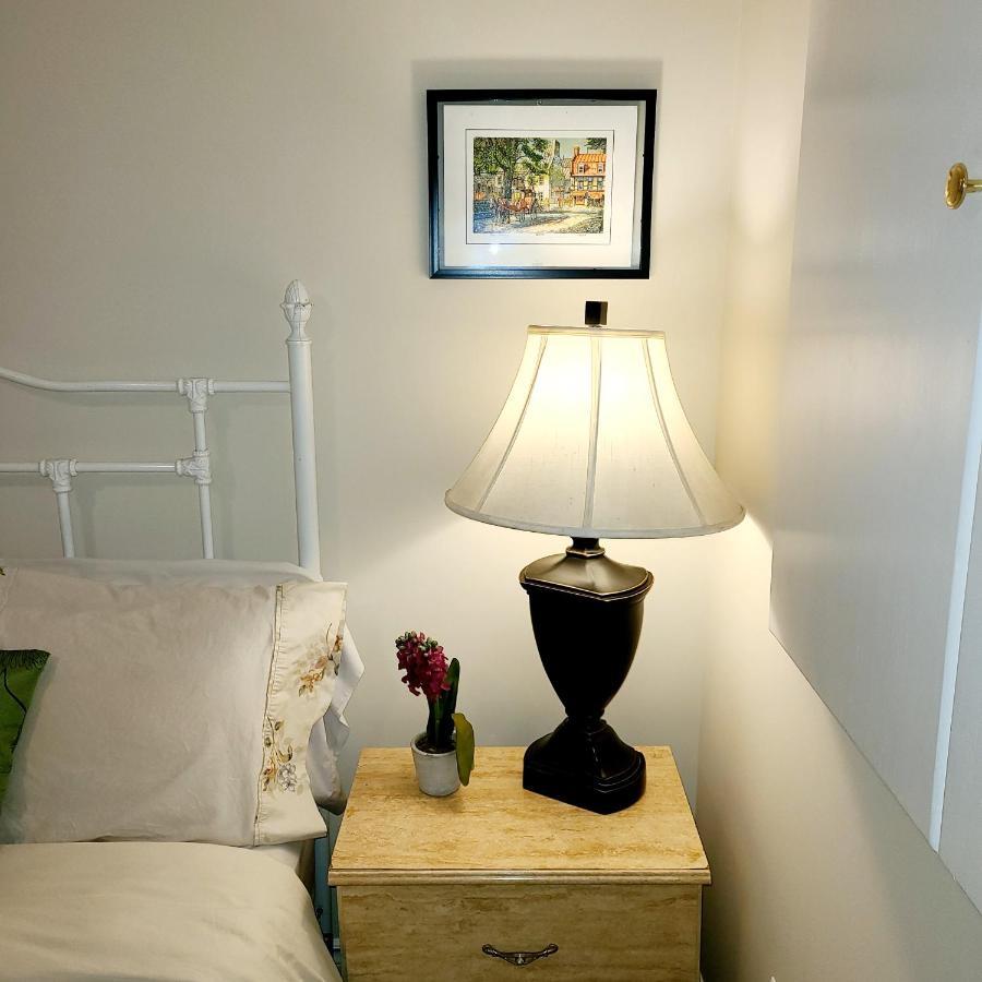 Spacious And Bright Unit With Natural Light. พิกเคอริง ภายนอก รูปภาพ